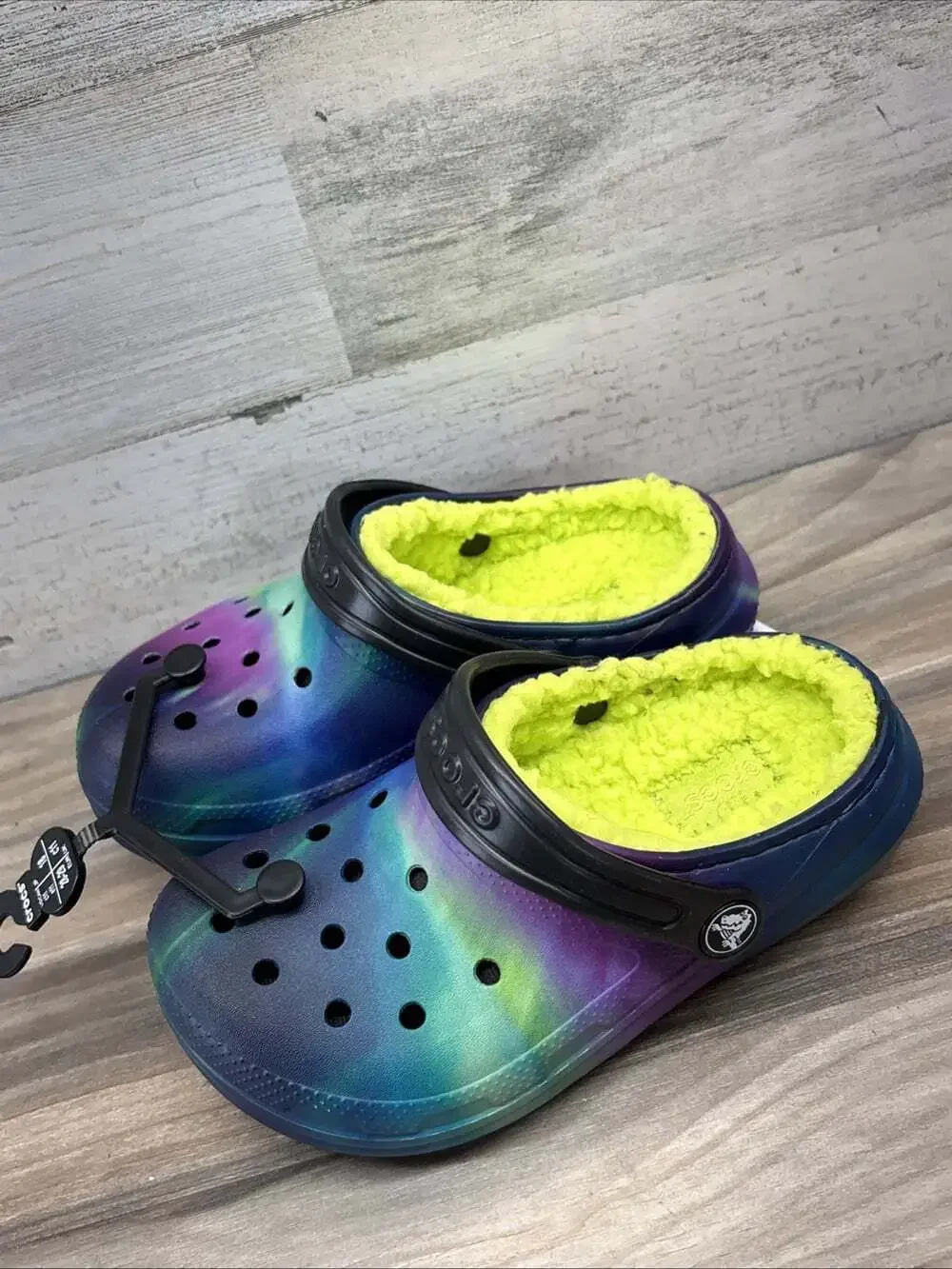 Crocs Classic Lined Clog C11 Kids Aurora Tie Dye Fuzzy Lined Slip On Shoes